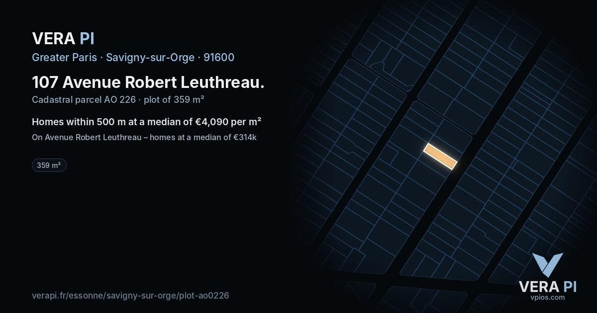 107 Avenue Robert Leuthreau, Savigny-sur-Orge at night – the plot lit, the parcels around coloured by the prices near them
