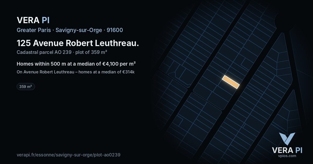125 Avenue Robert Leuthreau, Savigny-sur-Orge at night – the plot lit, the parcels around coloured by the prices near them
