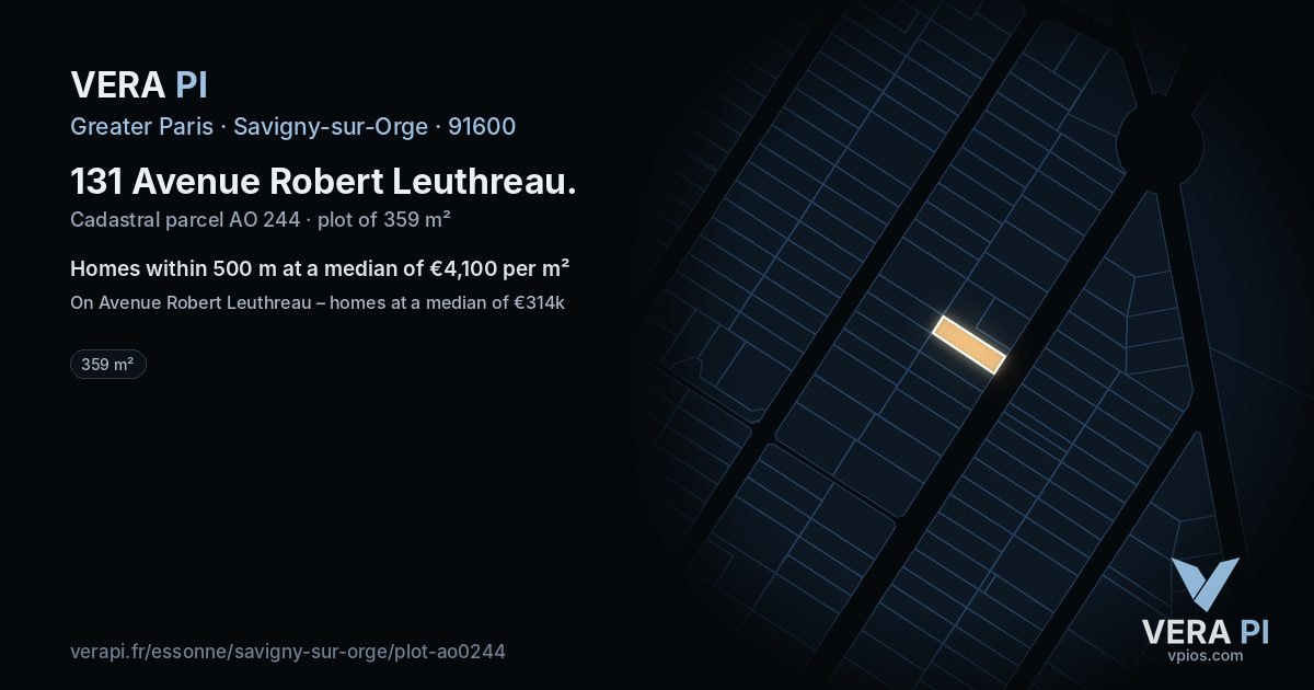 131 Avenue Robert Leuthreau, Savigny-sur-Orge at night – the plot lit, the parcels around coloured by the prices near them