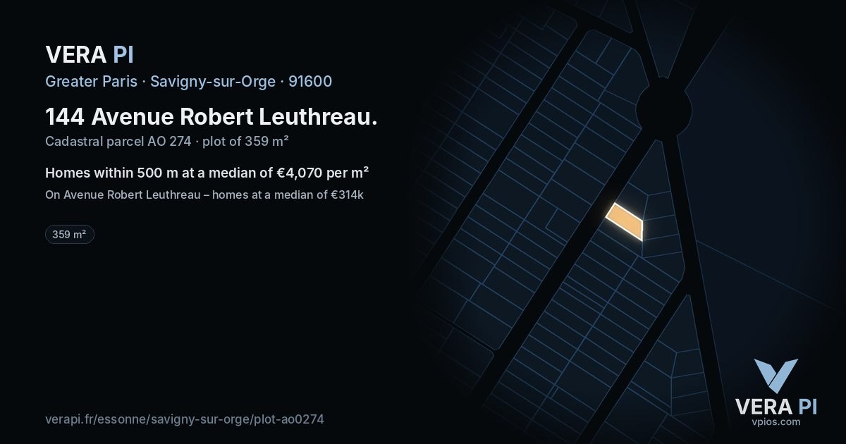 144 Avenue Robert Leuthreau, Savigny-sur-Orge at night – the plot lit, the parcels around coloured by the prices near them