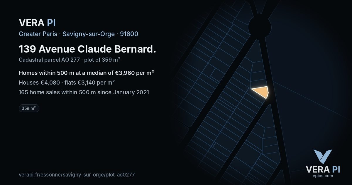 139 Avenue Claude Bernard, Savigny-sur-Orge at night – the plot lit, the parcels around coloured by the prices near them
