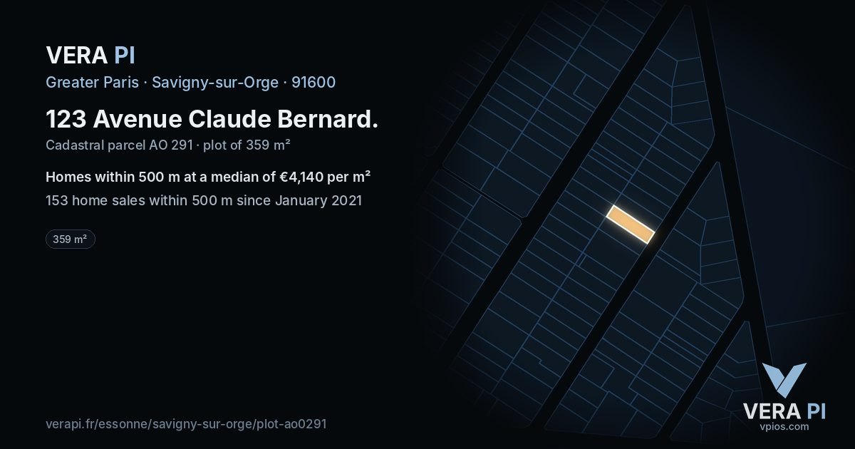 123 Avenue Claude Bernard, Savigny-sur-Orge at night – the plot lit, the parcels around coloured by the prices near them