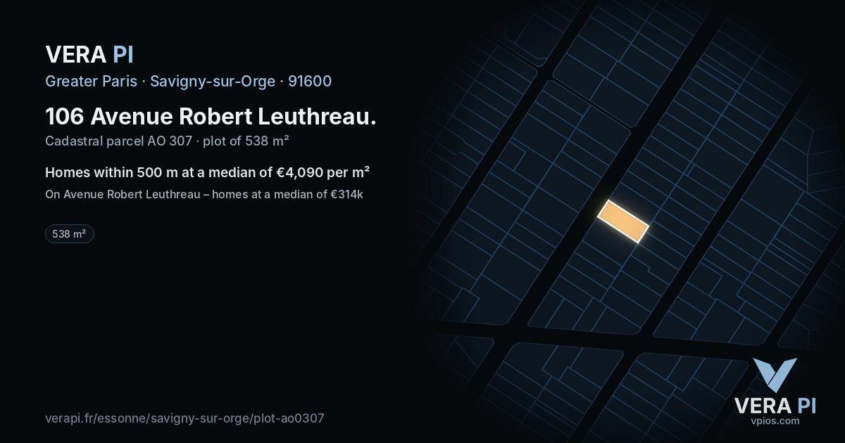 106 Avenue Robert Leuthreau, Savigny-sur-Orge at night – the plot lit, the parcels around coloured by the prices near them