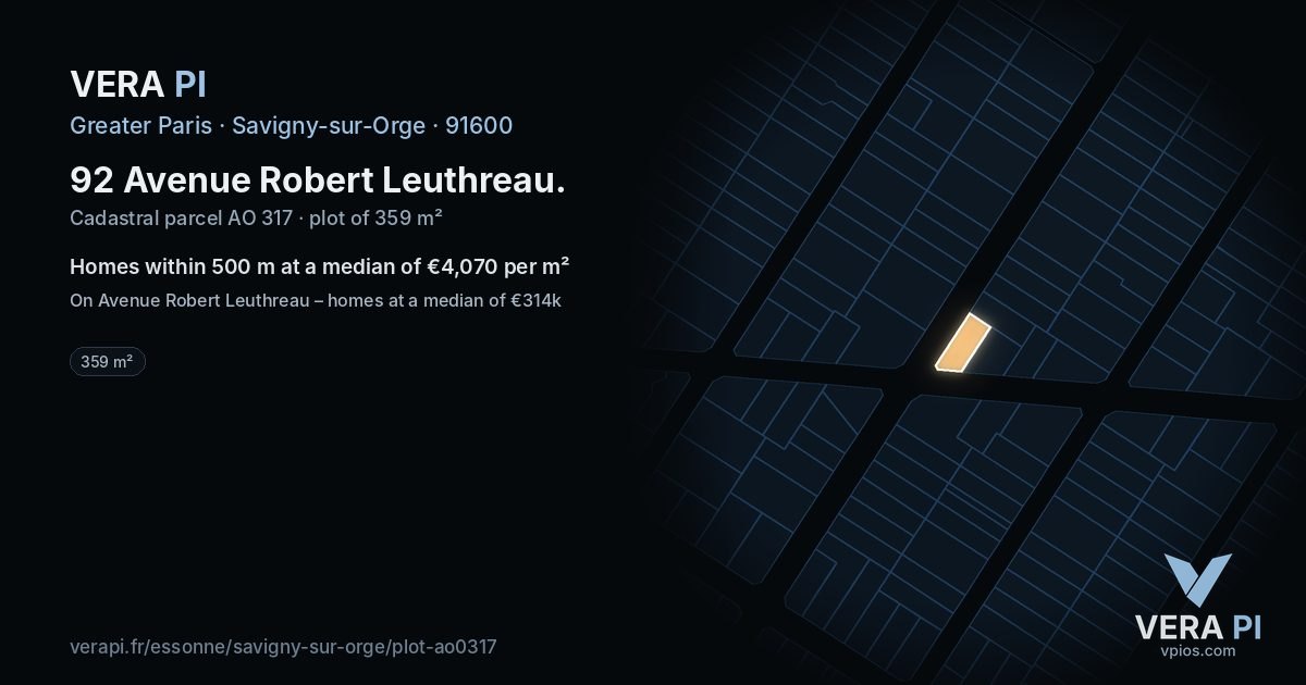 92 Avenue Robert Leuthreau, Savigny-sur-Orge at night – the plot lit, the parcels around coloured by the prices near them