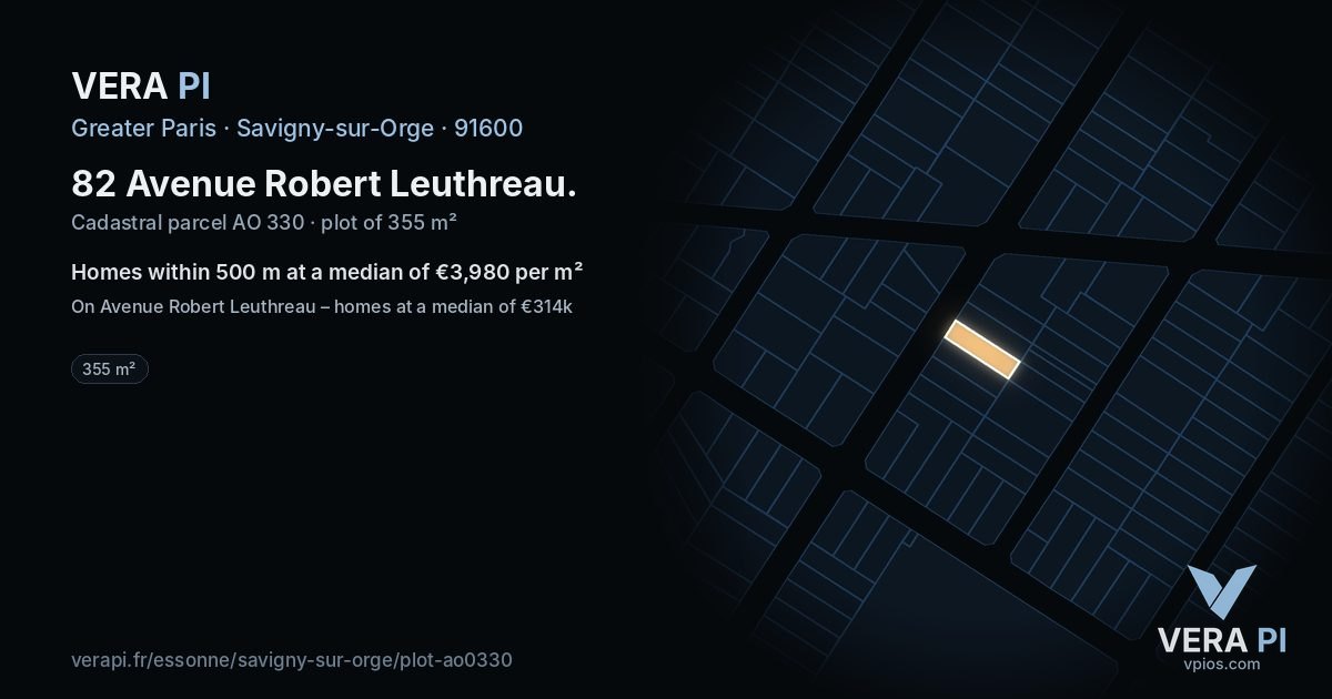 82 Avenue Robert Leuthreau, Savigny-sur-Orge at night – the plot lit, the parcels around coloured by the prices near them