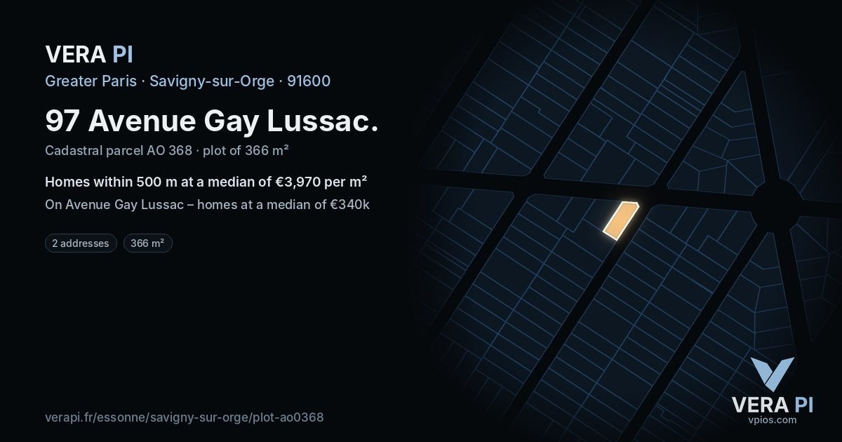 97 Avenue Gay Lussac, Savigny-sur-Orge at night – the plot lit, the parcels around coloured by the prices near them