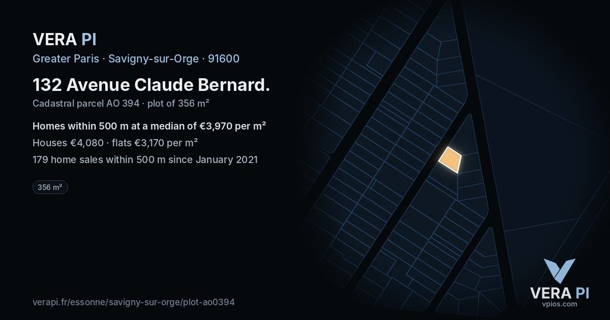 132 Avenue Claude Bernard, Savigny-sur-Orge at night – the plot lit, the parcels around coloured by the prices near them