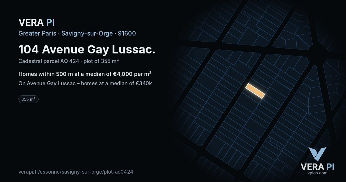 104 Avenue Gay Lussac, Savigny-sur-Orge at night – the plot lit, the parcels around coloured by the prices near them