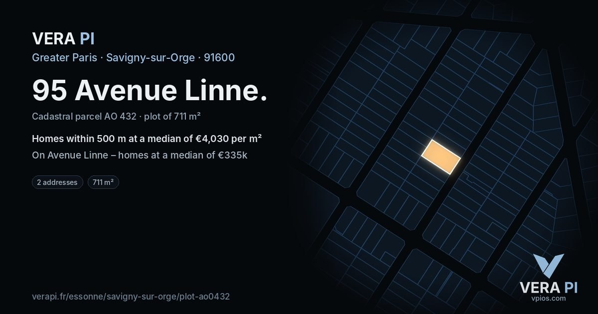 95 Avenue Linne, Savigny-sur-Orge at night – the plot lit, the parcels around coloured by the prices near them