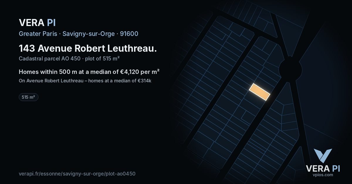143 Avenue Robert Leuthreau, Savigny-sur-Orge at night – the plot lit, the parcels around coloured by the prices near them
