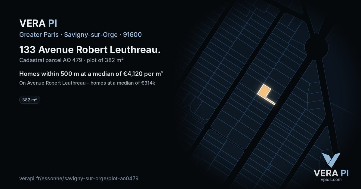 133 Avenue Robert Leuthreau, Savigny-sur-Orge at night – the plot lit, the parcels around coloured by the prices near them