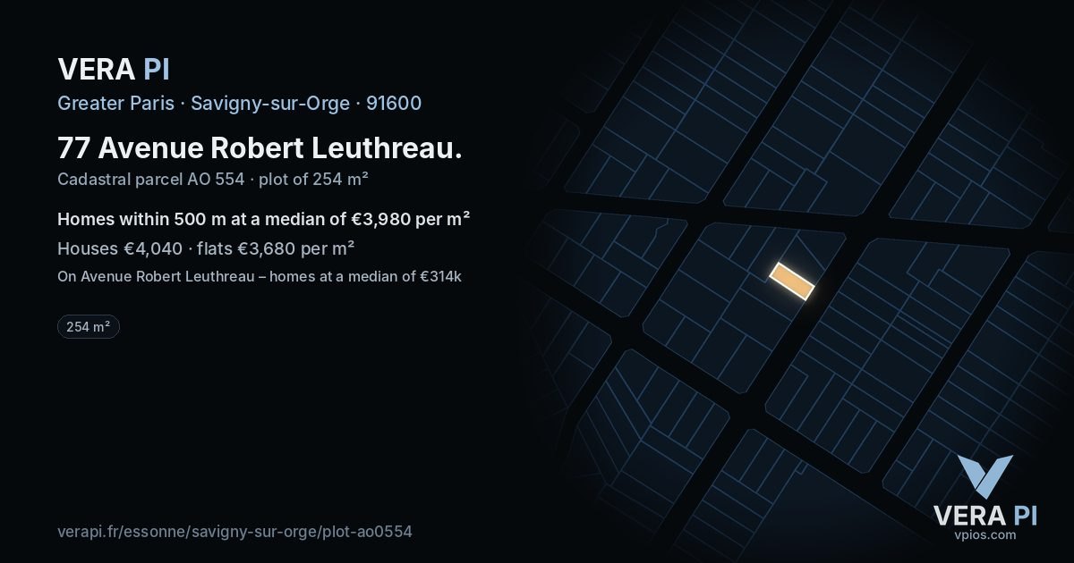 77 Avenue Robert Leuthreau, Savigny-sur-Orge at night – the plot lit, the parcels around coloured by the prices near them