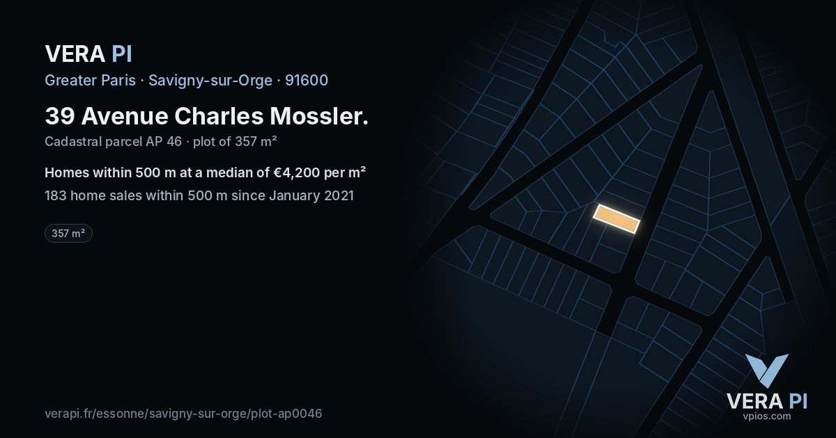39 Avenue Charles Mossler, Savigny-sur-Orge at night – the plot lit, the parcels around coloured by the prices near them