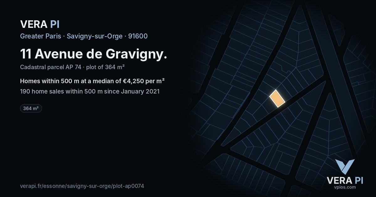 11 Avenue de Gravigny, Savigny-sur-Orge at night – the plot lit, the parcels around coloured by the prices near them