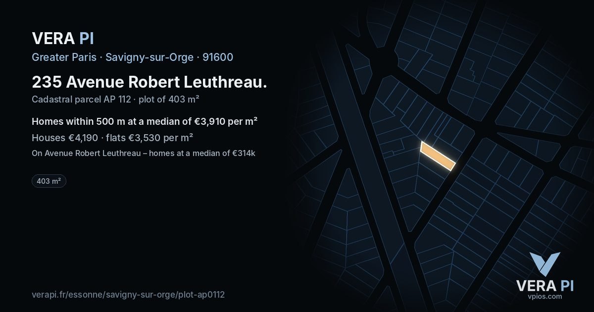 235 Avenue Robert Leuthreau, Savigny-sur-Orge at night – the plot lit, the parcels around coloured by the prices near them