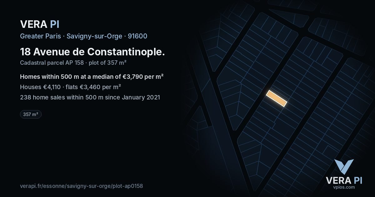 18 Avenue de Constantinople, Savigny-sur-Orge at night – the plot lit, the parcels around coloured by the prices near them
