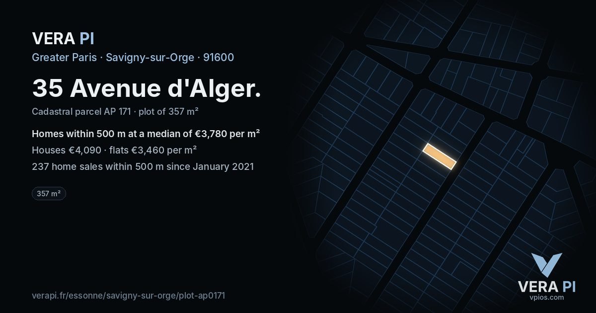 35 Avenue d'Alger, Savigny-sur-Orge at night – the plot lit, the parcels around coloured by the prices near them
