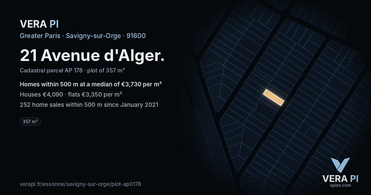21 Avenue d'Alger, Savigny-sur-Orge at night – the plot lit, the parcels around coloured by the prices near them
