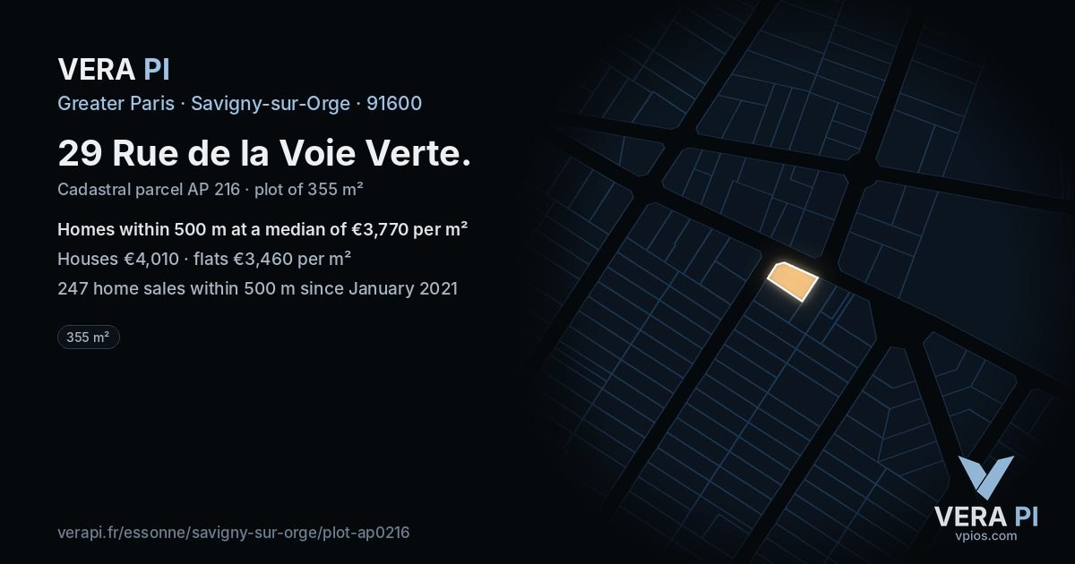 29 Rue de la Voie Verte, Savigny-sur-Orge at night – the plot lit, the parcels around coloured by the prices near them