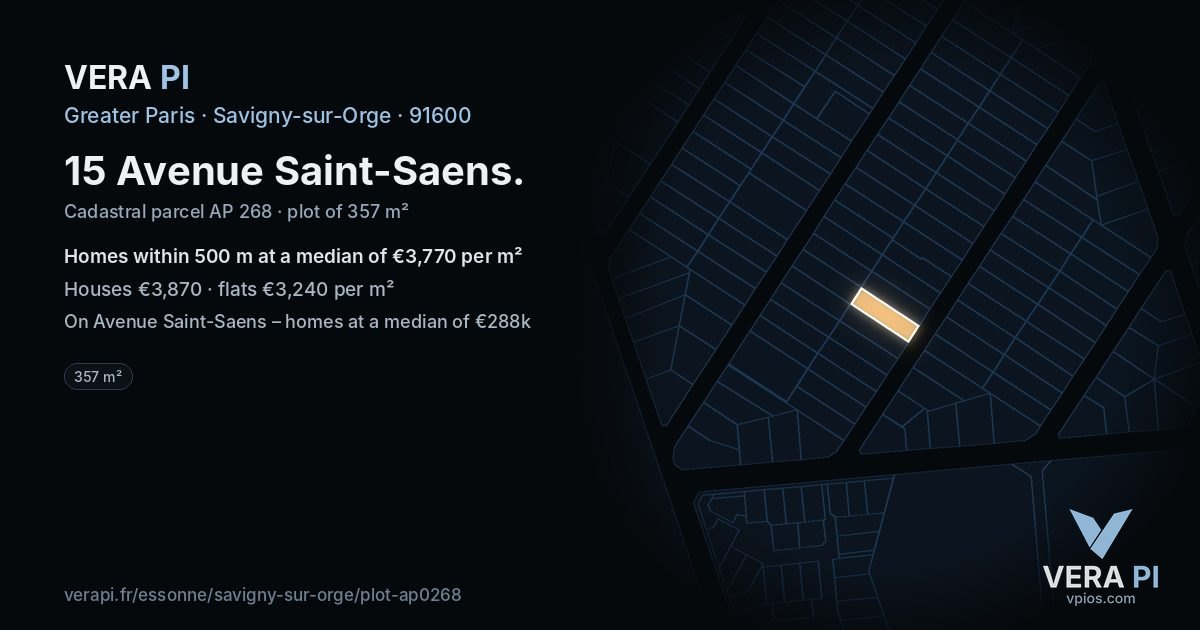 15 Avenue Saint-Saens, Savigny-sur-Orge at night – the plot lit, the parcels around coloured by the prices near them
