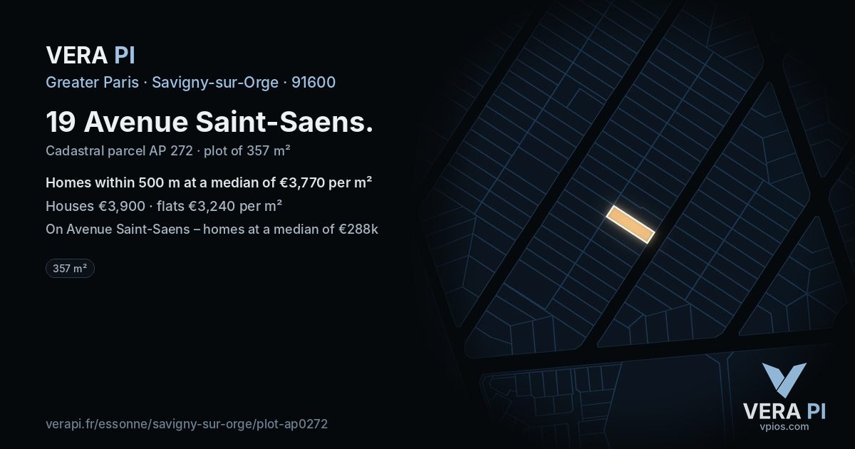 19 Avenue Saint-Saens, Savigny-sur-Orge at night – the plot lit, the parcels around coloured by the prices near them