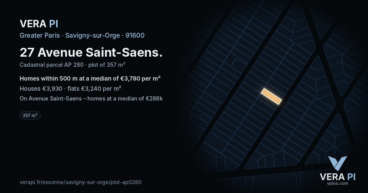 27 Avenue Saint-Saens, Savigny-sur-Orge at night – the plot lit, the parcels around coloured by the prices near them