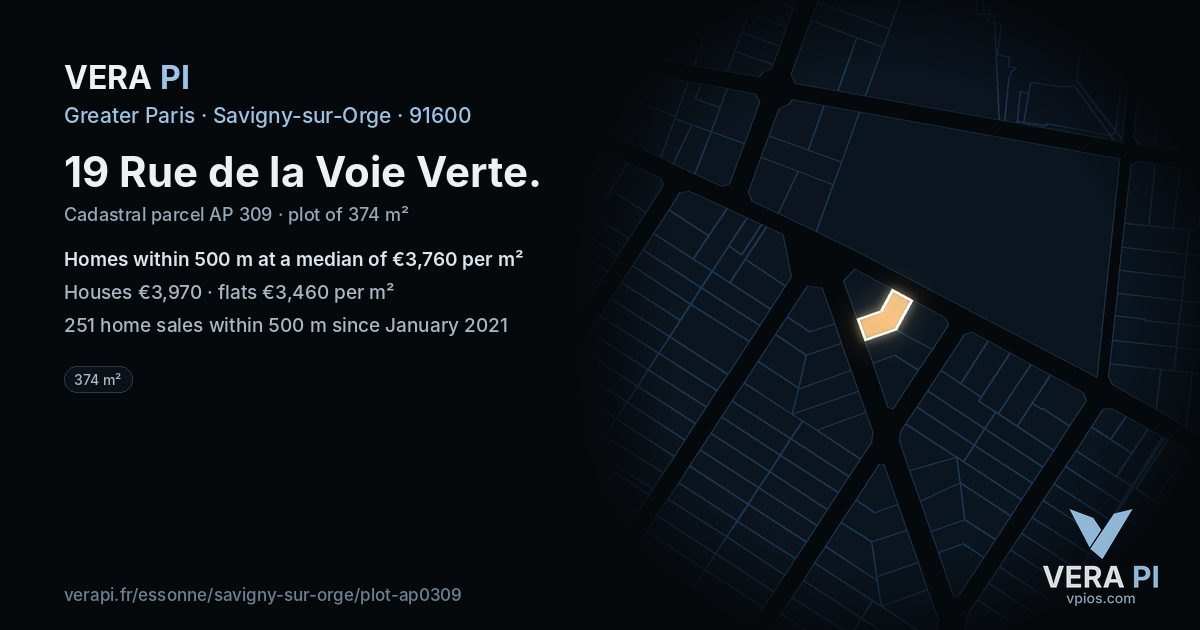 19 Rue de la Voie Verte, Savigny-sur-Orge at night – the plot lit, the parcels around coloured by the prices near them