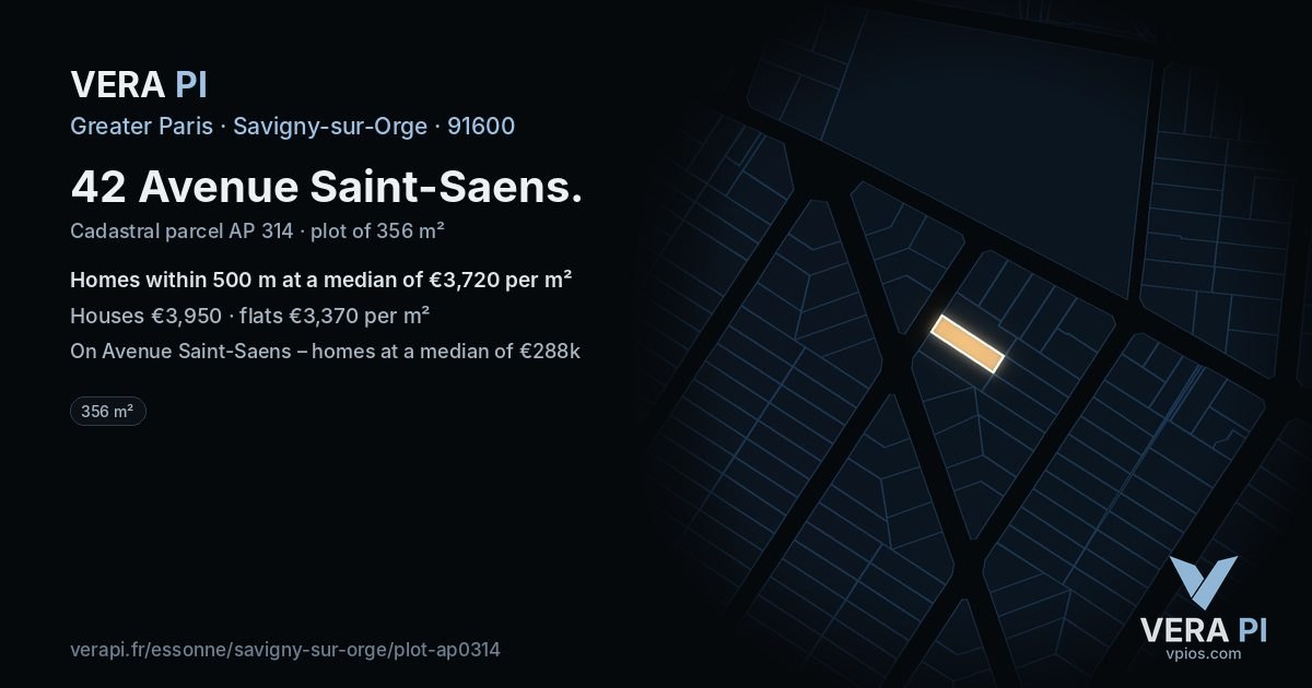 42 Avenue Saint-Saens, Savigny-sur-Orge at night – the plot lit, the parcels around coloured by the prices near them