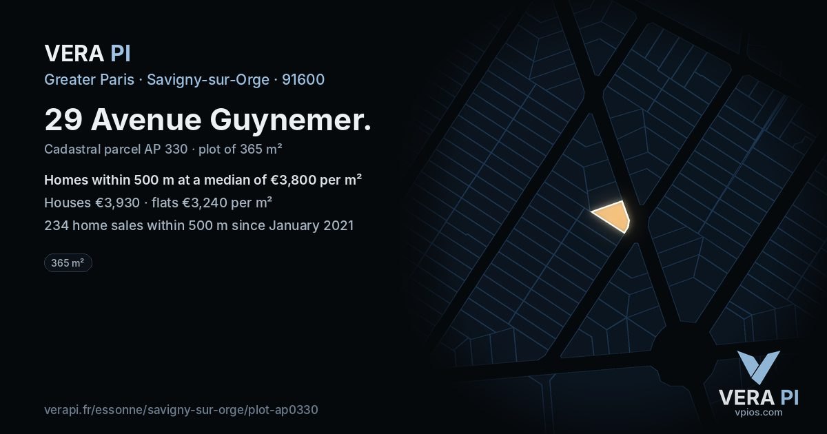 29 Avenue Guynemer, Savigny-sur-Orge at night – the plot lit, the parcels around coloured by the prices near them