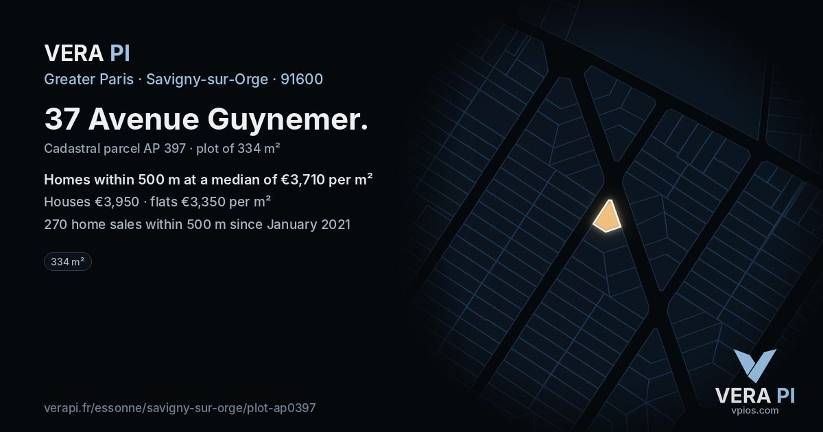 37 Avenue Guynemer, Savigny-sur-Orge at night – the plot lit, the parcels around coloured by the prices near them