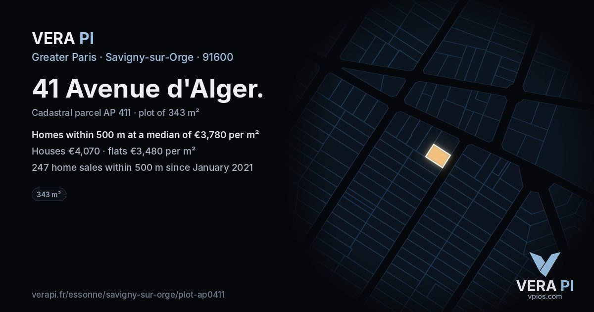 41 Avenue d'Alger, Savigny-sur-Orge at night – the plot lit, the parcels around coloured by the prices near them