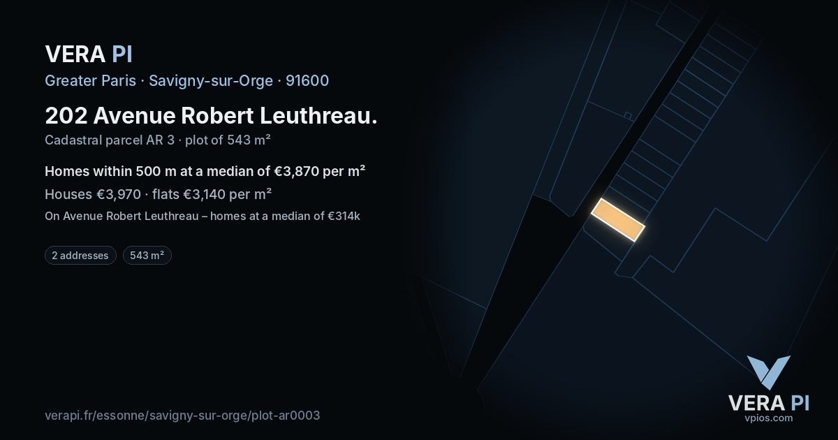 202 Avenue Robert Leuthreau, Savigny-sur-Orge at night – the plot lit, the parcels around coloured by the prices near them