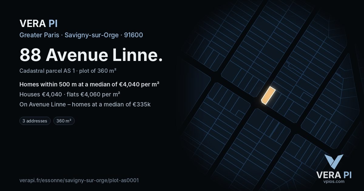 88 Avenue Linne, Savigny-sur-Orge at night – the plot lit, the parcels around coloured by the prices near them