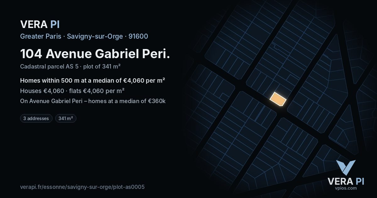 104 Avenue Gabriel Peri, Savigny-sur-Orge at night – the plot lit, the parcels around coloured by the prices near them