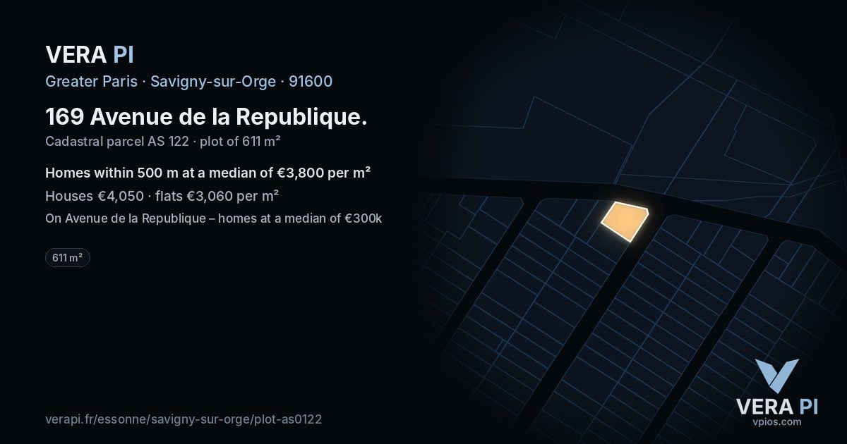 169 Avenue de la Republique, Savigny-sur-Orge at night – the plot lit, the parcels around coloured by the prices near them