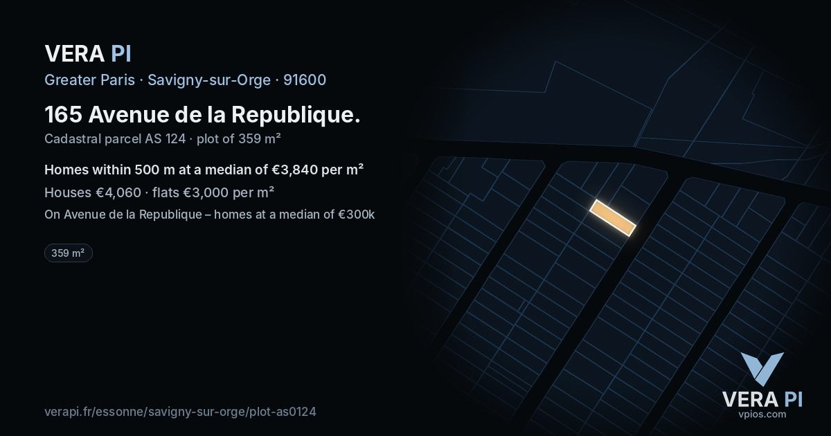 165 Avenue de la Republique, Savigny-sur-Orge at night – the plot lit, the parcels around coloured by the prices near them