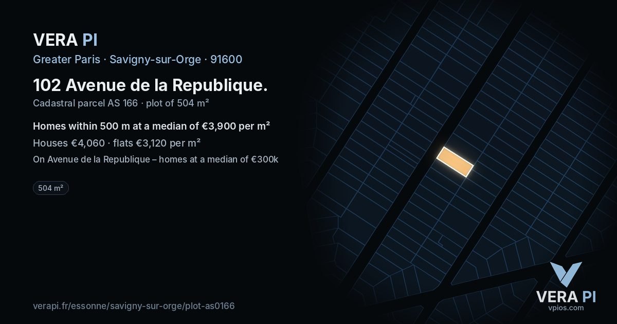 102 Avenue de la Republique, Savigny-sur-Orge at night – the plot lit, the parcels around coloured by the prices near them