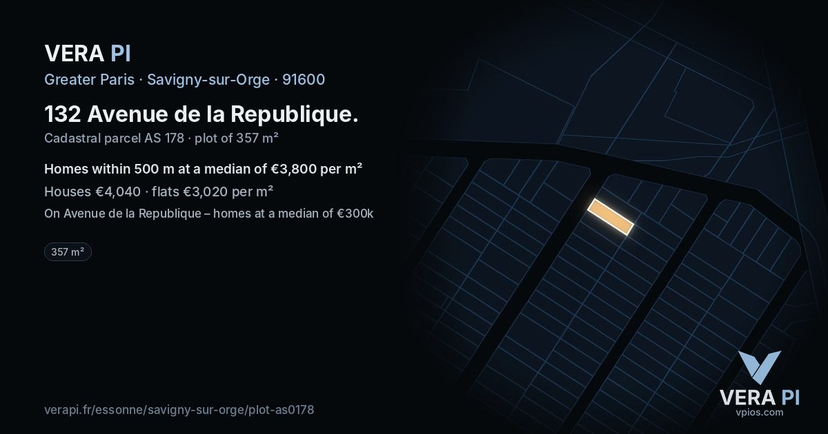132 Avenue de la Republique, Savigny-sur-Orge at night – the plot lit, the parcels around coloured by the prices near them
