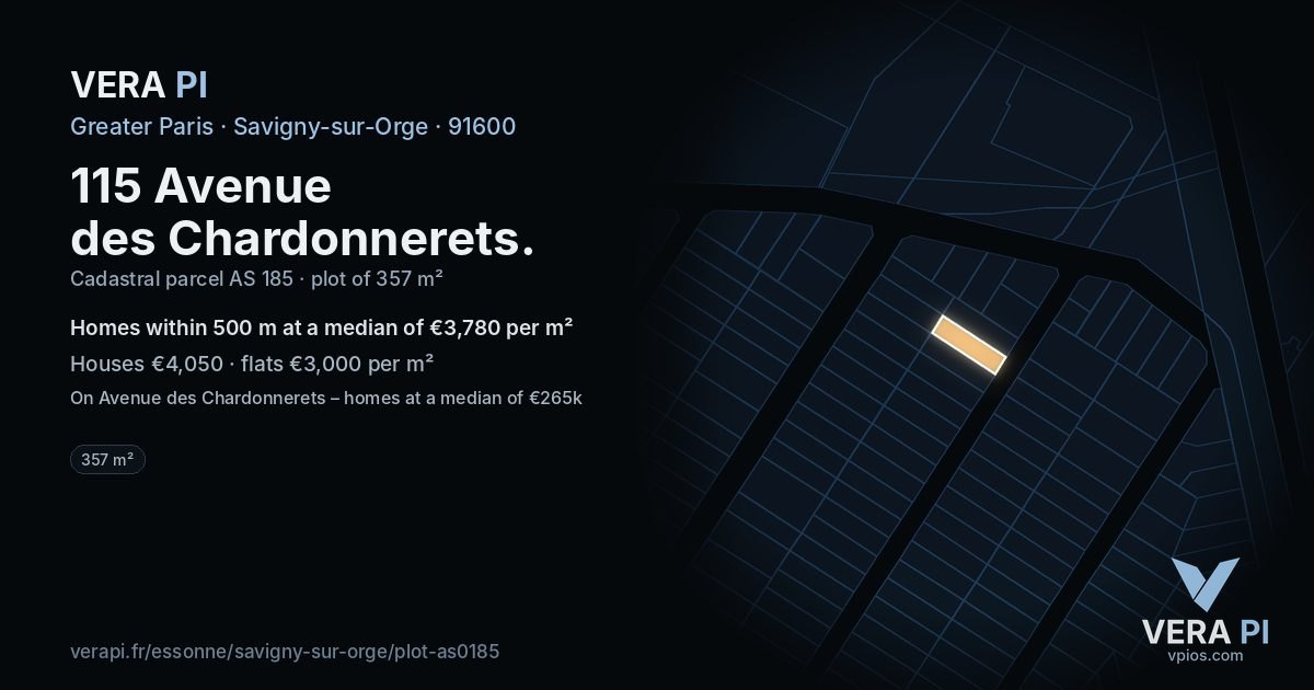 115 Avenue des Chardonnerets, Savigny-sur-Orge at night – the plot lit, the parcels around coloured by the prices near them