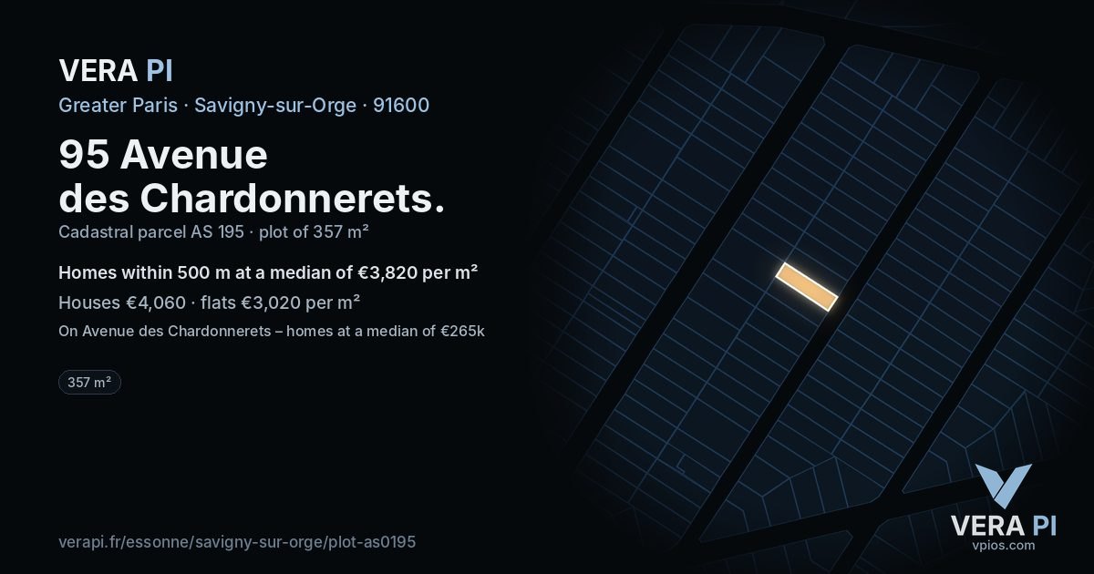 95 Avenue des Chardonnerets, Savigny-sur-Orge at night – the plot lit, the parcels around coloured by the prices near them