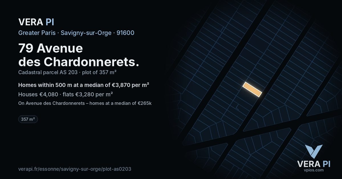 79 Avenue des Chardonnerets, Savigny-sur-Orge at night – the plot lit, the parcels around coloured by the prices near them