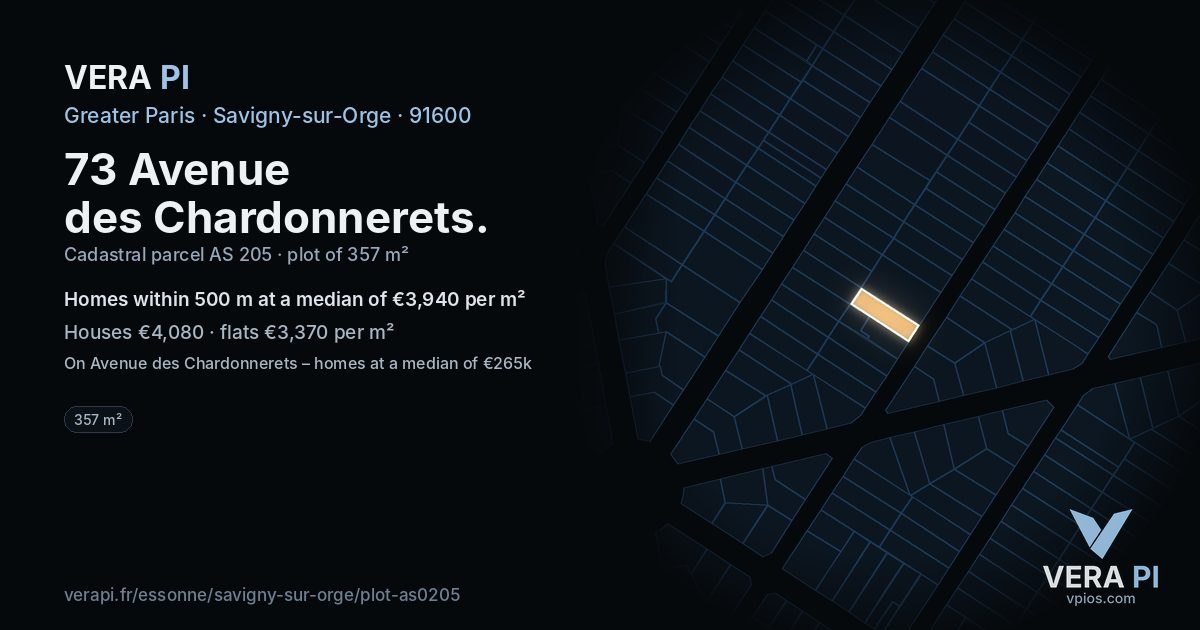 73 Avenue des Chardonnerets, Savigny-sur-Orge at night – the plot lit, the parcels around coloured by the prices near them