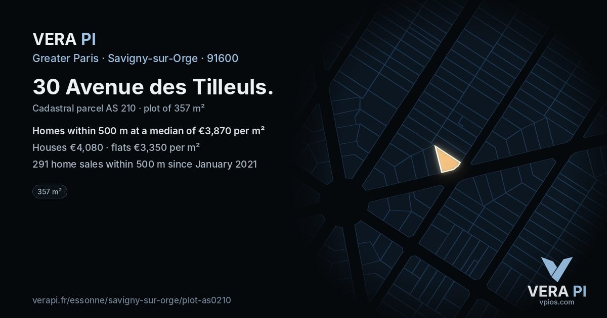 30 Avenue des Tilleuls, Savigny-sur-Orge at night – the plot lit, the parcels around coloured by the prices near them