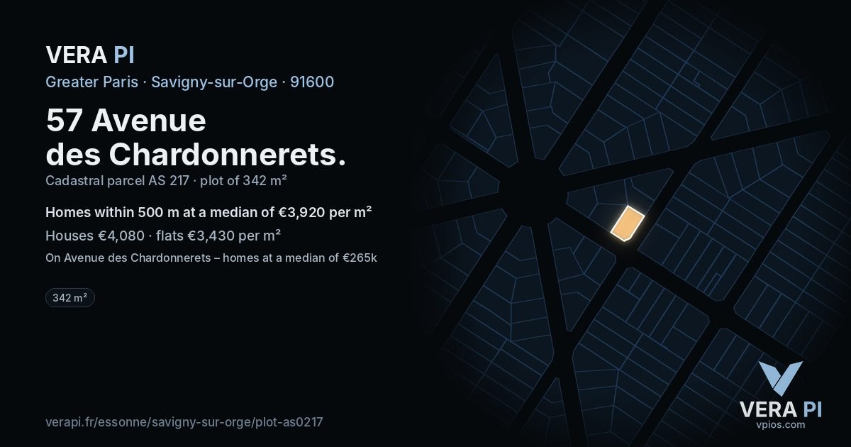 57 Avenue des Chardonnerets, Savigny-sur-Orge at night – the plot lit, the parcels around coloured by the prices near them