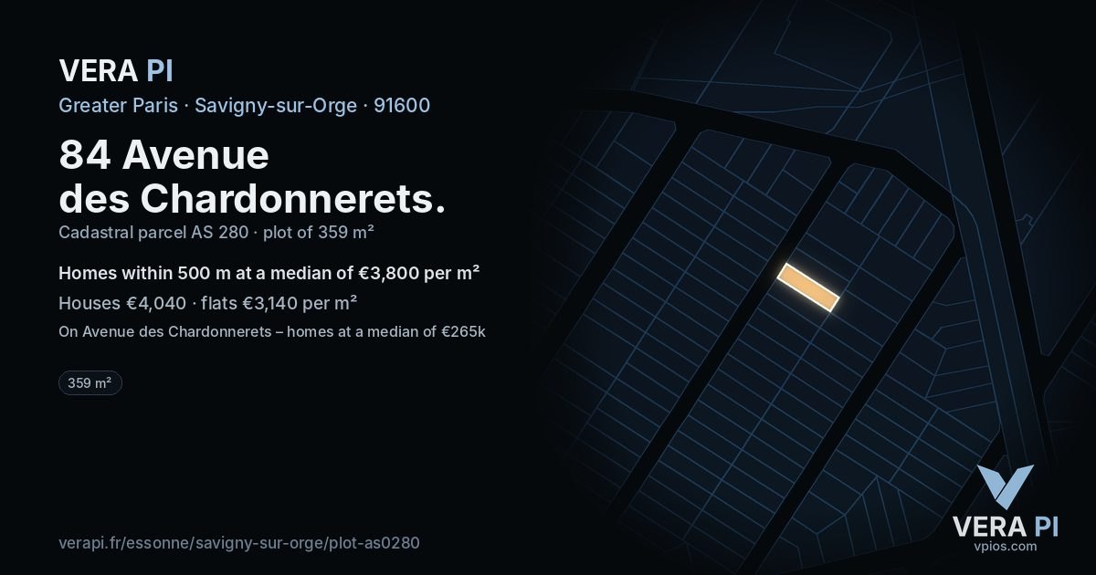 84 Avenue des Chardonnerets, Savigny-sur-Orge at night – the plot lit, the parcels around coloured by the prices near them