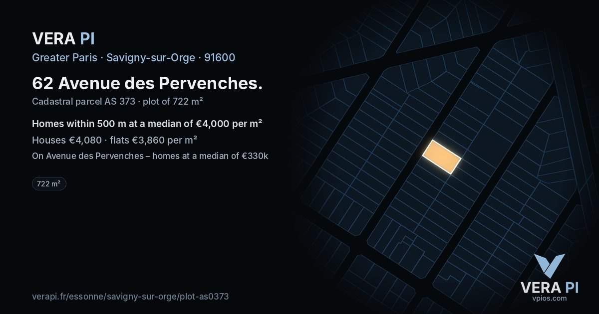 62 Avenue des Pervenches, Savigny-sur-Orge at night – the plot lit, the parcels around coloured by the prices near them