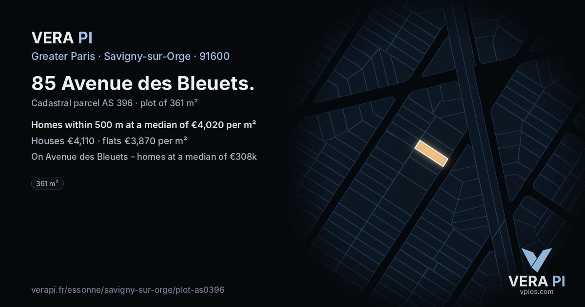 85 Avenue des Bleuets, Savigny-sur-Orge at night – the plot lit, the parcels around coloured by the prices near them