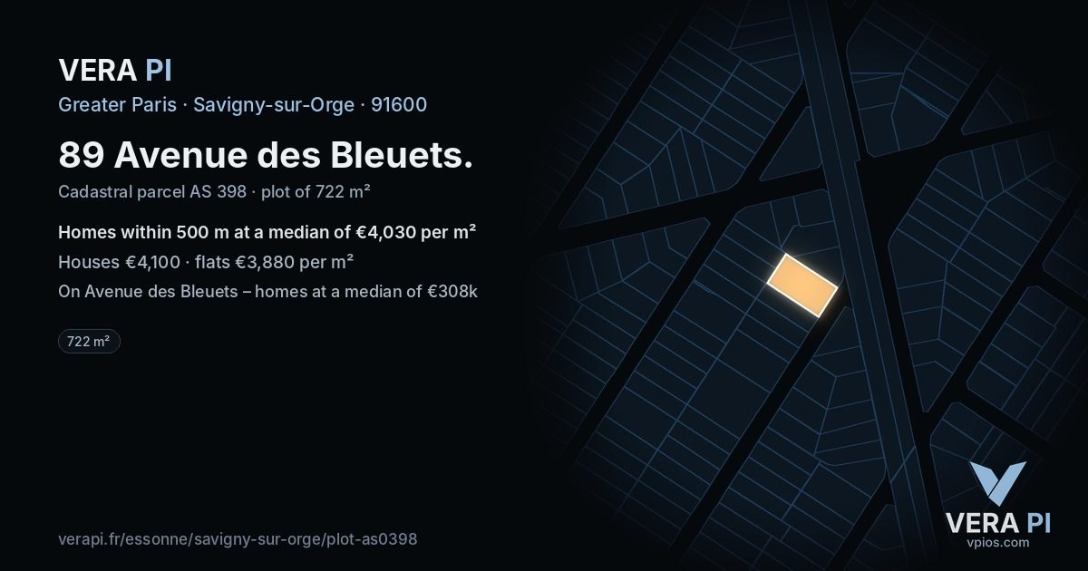89 Avenue des Bleuets, Savigny-sur-Orge at night – the plot lit, the parcels around coloured by the prices near them