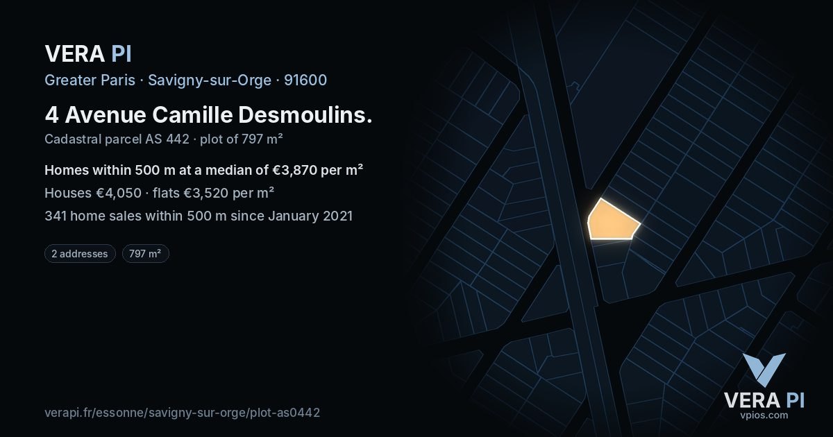 4 Avenue Camille Desmoulins, Savigny-sur-Orge at night – the plot lit, the parcels around coloured by the prices near them