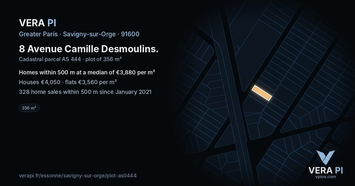 8 Avenue Camille Desmoulins, Savigny-sur-Orge at night – the plot lit, the parcels around coloured by the prices near them